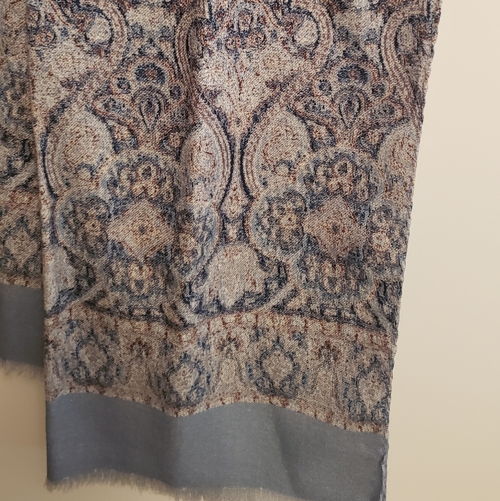 Jos. A. Bank men's scarf - Picture 5 of 10